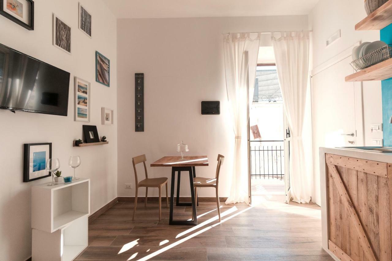 Il Sestante Bed & Breakfast Gaeta Bagian luar foto