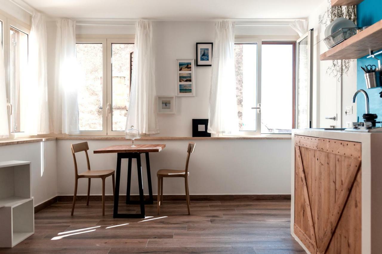 Il Sestante Bed & Breakfast Gaeta Bagian luar foto